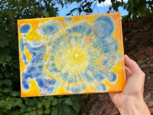 JEDEM SEINE SONNE Nr. 47 - Original-Ölbild 18 x 24 cm, Ölfarben, Schellack, Walnuss-Sud, Schlagmetall oder Blattgold, Blattsilber, Glitter auf Leinwand